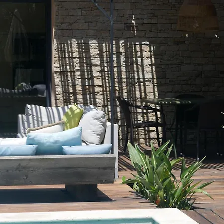 La Vagabonde ベッド・アンド・ブレックファスト