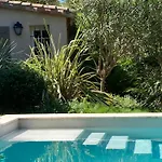 La Vagabonde Bed and Breakfast 4*