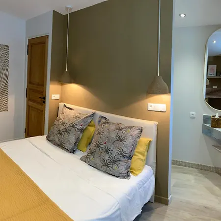 La Vagabonde サントロペ